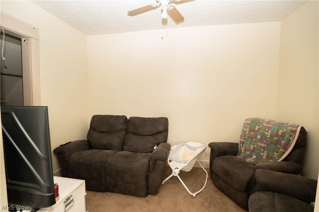 1302 Fulton Road NW, Canton, OH 44703
