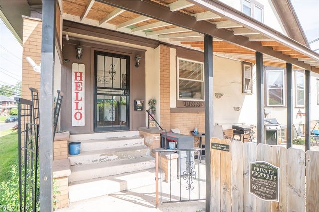 1302 Fulton Road NW, Canton, OH 44703