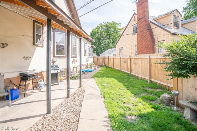 1302 Fulton Road NW, Canton, OH 44703