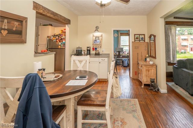 1302 Fulton Road NW, Canton, OH 44703