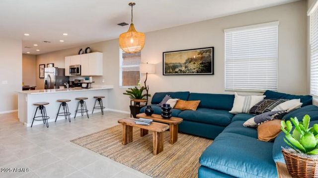 17077 W SWAYBACK Pass, Surprise, AZ 85387