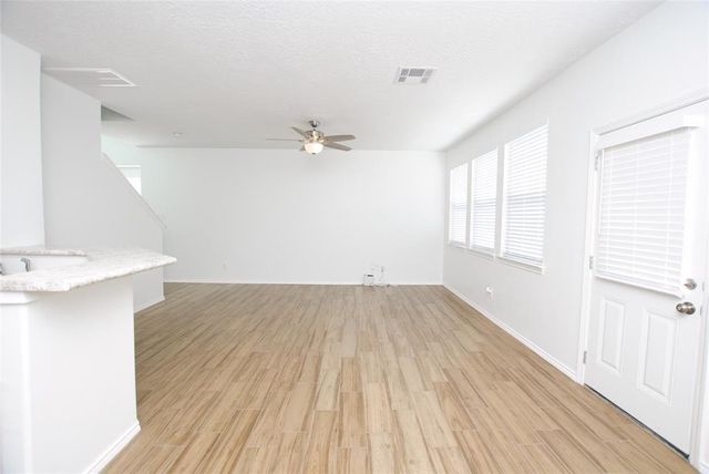 3212 Victorian Manor Lane, Houston, TX 77047