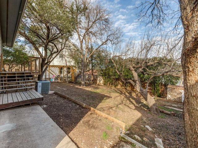1705 Adriane DR, Austin, TX 78721