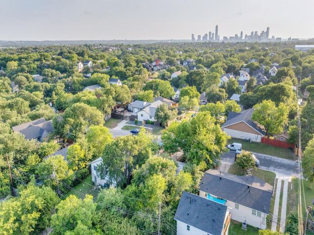 1705 Adriane DR, Austin, TX 78721