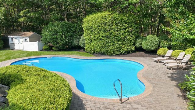 46 Oceanview Boulevard, Manorville, NY 11949