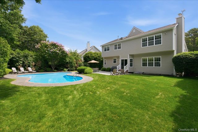 46 Oceanview Boulevard, Manorville, NY 11949