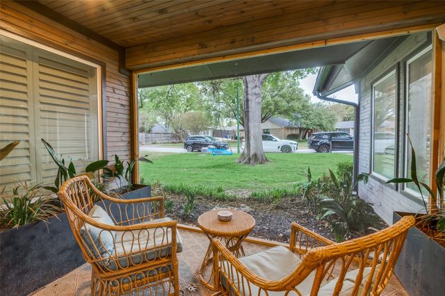 6616 Saint Anne Street, Dallas, TX 75248