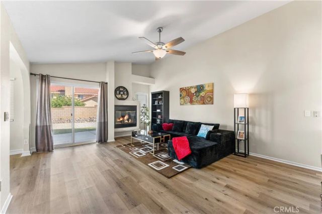 5309 Gardendale, Palmdale, CA 93551