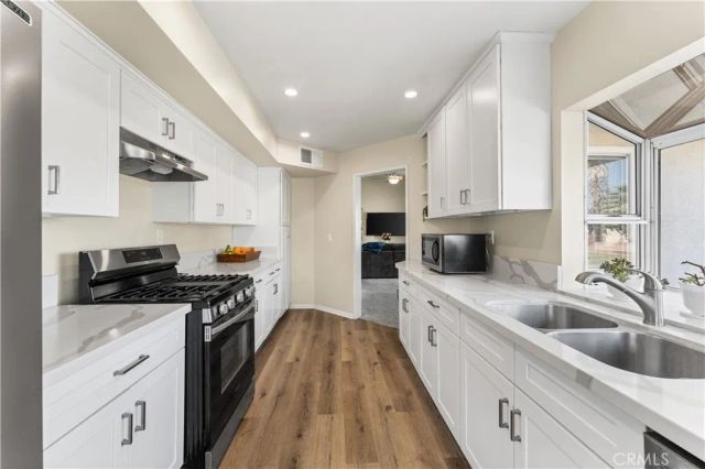 5309 Gardendale, Palmdale, CA 93551