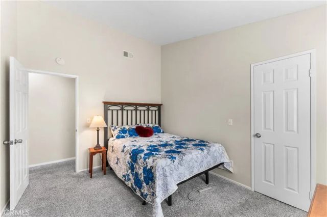 5309 Gardendale, Palmdale, CA 93551
