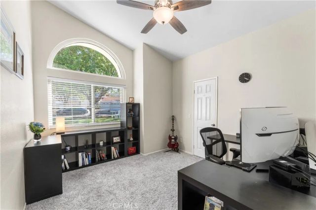 5309 Gardendale, Palmdale, CA 93551