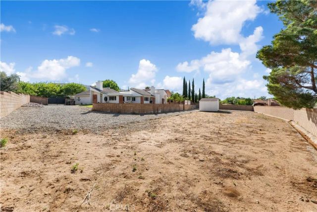 5309 Gardendale, Palmdale, CA 93551