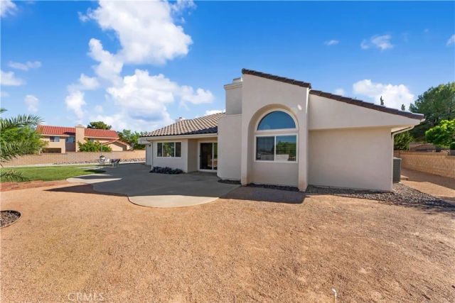 5309 Gardendale, Palmdale, CA 93551