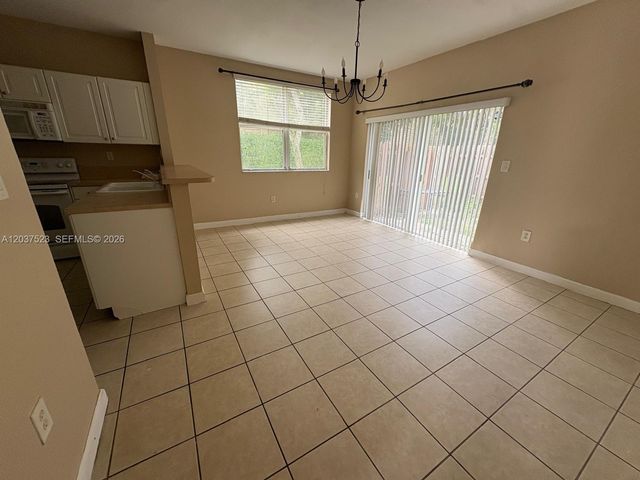 1690 NE 33rd Ave 109-6, Homestead, FL 33033
