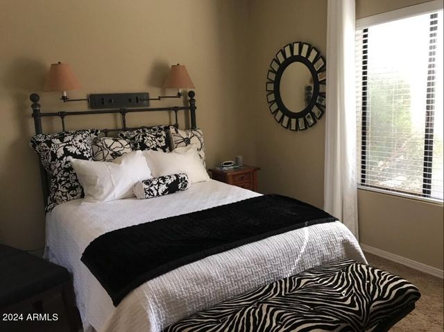 26006 S FOXGLENN Drive, Sun Lakes, AZ 85248