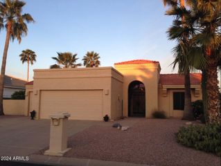 26006 S FOXGLENN Drive, Sun Lakes, AZ 85248