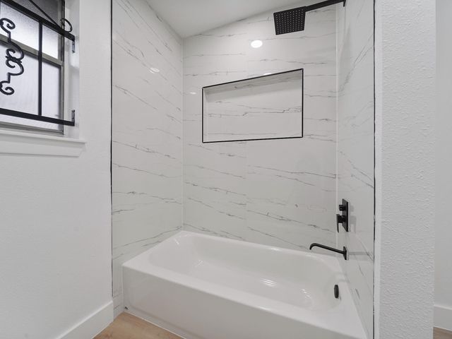 9811 Degas Lane, Houston, TX 77016