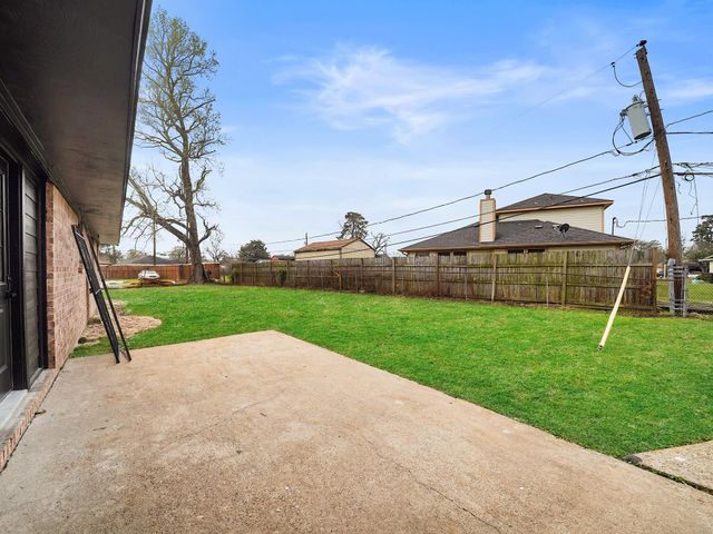 9811 Degas Lane, Houston, TX 77016