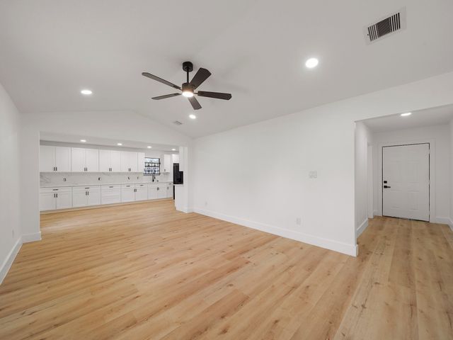 9811 Degas Lane, Houston, TX 77016