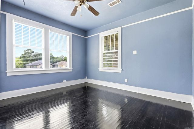 1423 S Brown Street, Little Rock, AR 72204