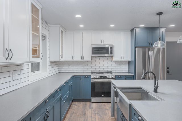 1157 ACORN CIRCLE, North Pole, AK 99705