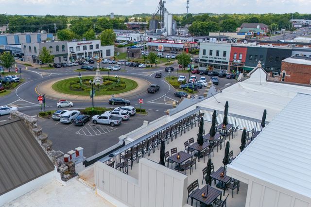 405 Curtis Hilton Way, Lebanon, TN 37087