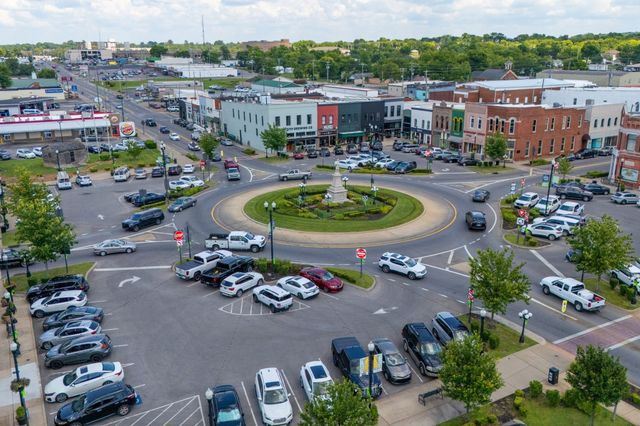 405 Curtis Hilton Way, Lebanon, TN 37087