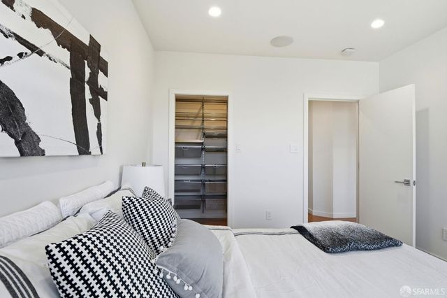 1627 22nd Avenue, San Francisco, CA 94122