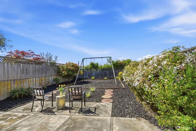 1627 22nd Avenue, San Francisco, CA 94122