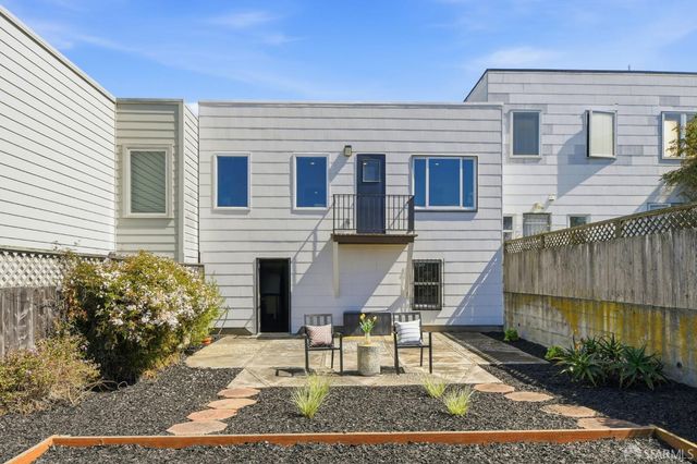 1627 22nd Avenue, San Francisco, CA 94122