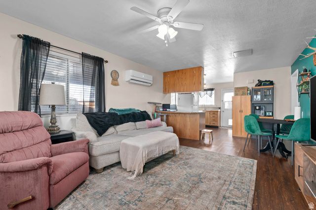 243 S 300 E, Spanish Fork, UT 84660