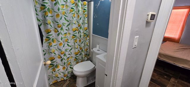 1332 Phyllis Ave, Louisville, KY 40215