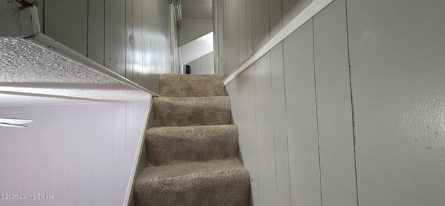 1332 Phyllis Ave, Louisville, KY 40215