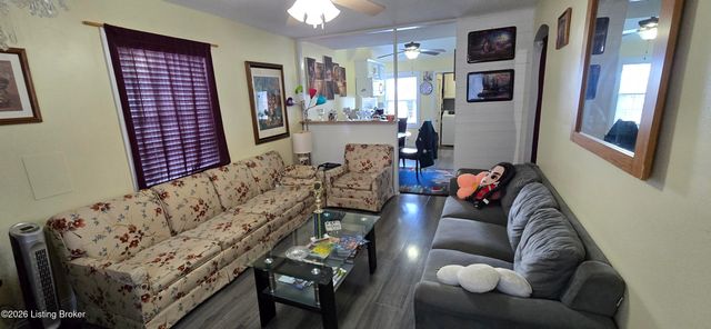 1332 Phyllis Ave, Louisville, KY 40215