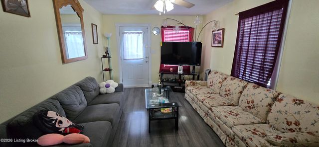 1332 Phyllis Ave, Louisville, KY 40215