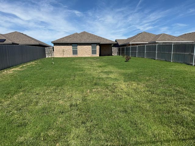 7107 ATHENS Street, Amarillo, TX 79118