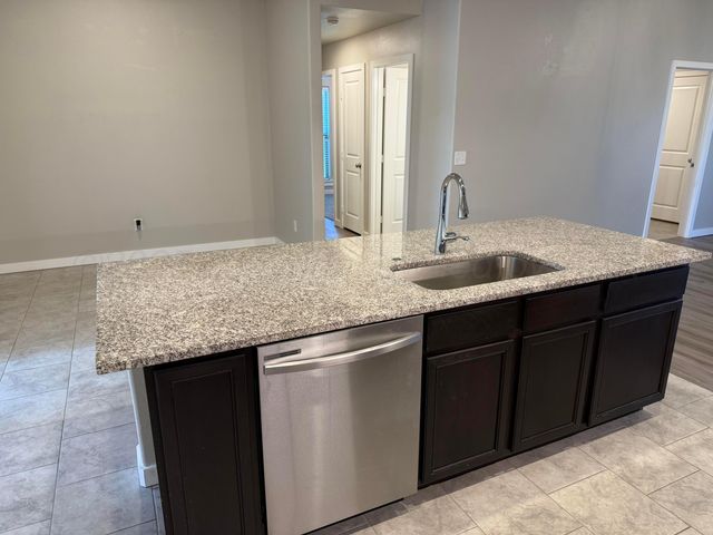 7107 ATHENS Street, Amarillo, TX 79118