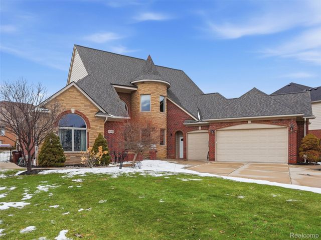 54465 Birchfield Drive E, Shelby Charter Township, MI 48316