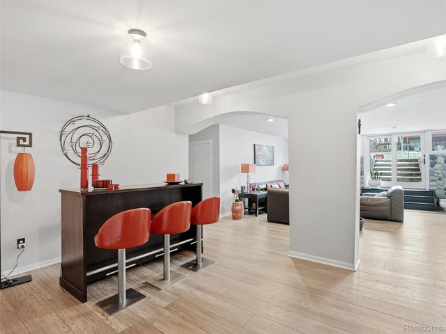 54465 Birchfield Drive E, Shelby Charter Township, MI 48316