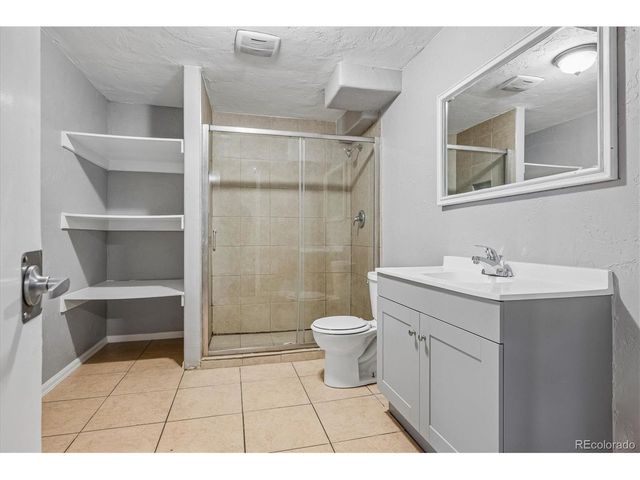 12831 Randolph Pl, Denver, CO 80239