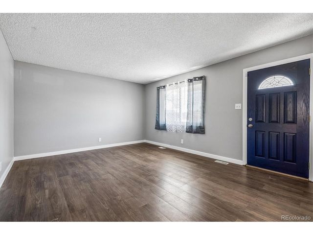 12831 Randolph Pl, Denver, CO 80239