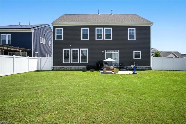 224 McCormick DR, Suffolk, VA 23434