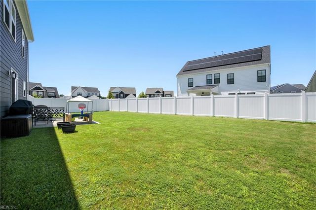 224 McCormick DR, Suffolk, VA 23434