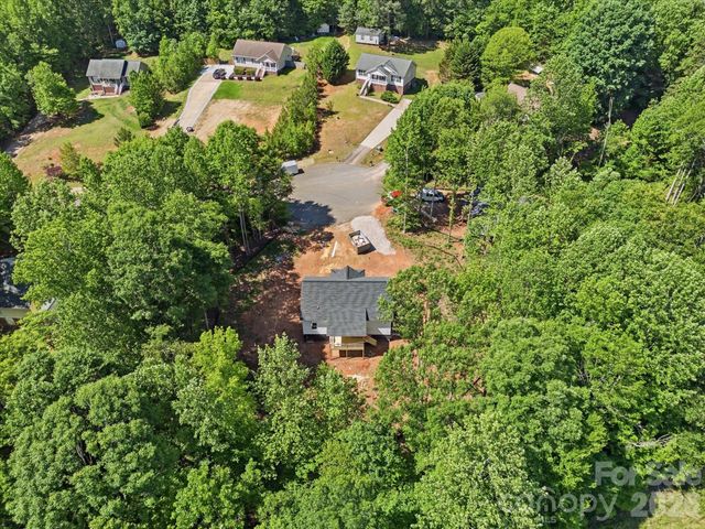 1222 Woodpecker Drive, Clover, SC 29710