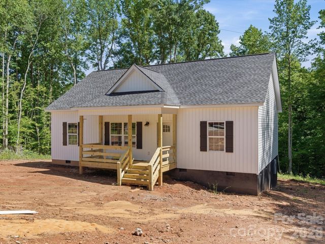1222 Woodpecker Drive, Clover, SC 29710