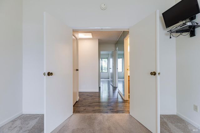 601 Marylyn Cir, Petaluma, CA 94954