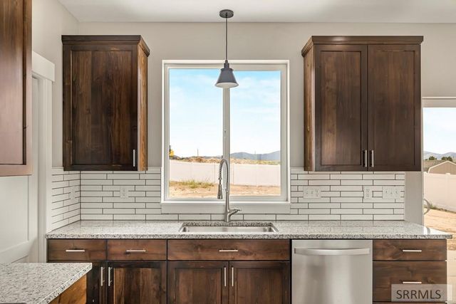 564 Vista Drive, Pocatello, ID 83201