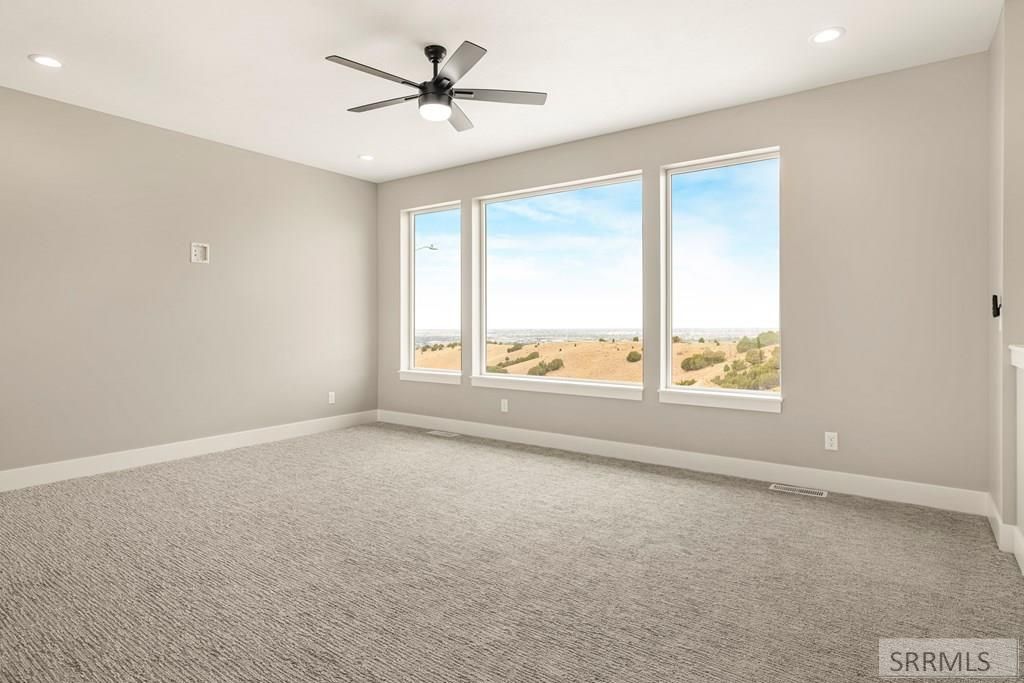 Image 5 of property listing at 564 Vista Drive, Pocatello, ID 83201