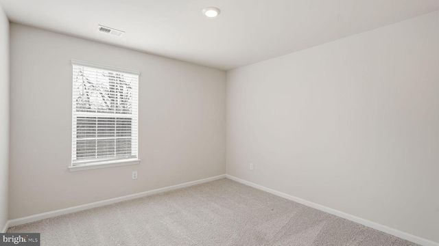 141 LIVINGWOOD CT, Fredericksburg, VA 22405