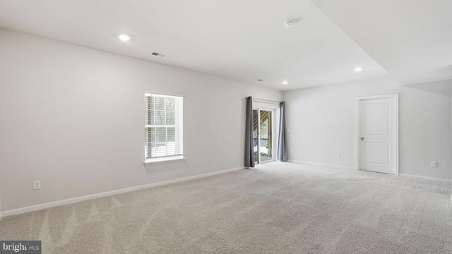 141 LIVINGWOOD CT, Fredericksburg, VA 22405